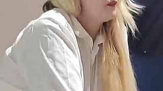 Professora E a Aluna Fazendo Sexo E Coloca a Caneta No Cuzinho