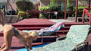 Tatiana and Ian Have Great Sex by the Pool