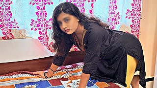Mili Bhabi Hot Sali and Jija Sex MMS – Desi Sister-in-Law Tight Pussy Fuck Hindi XXXX