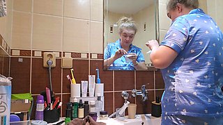 Chubby Wifes Shower Skincare