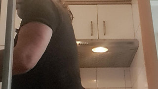 MILF, Cleaning the Kitchen