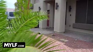 House inspector Dee Williams gets hard screwing and assfucking creampie from teenie stud - mylf classics