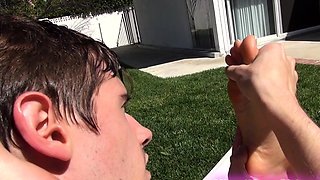 Amateur Trampling brings you Foot Fetish xxx mov