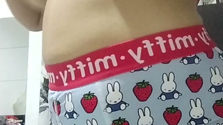 Sexy Filipina MILF, Playing in Her Miffy Bra & Panties