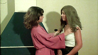 80s: Moana Pozzi in Her First Film Plays with a Cock and Cooking Cream