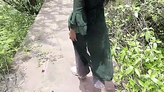 School Girl Fuck with Outdoor