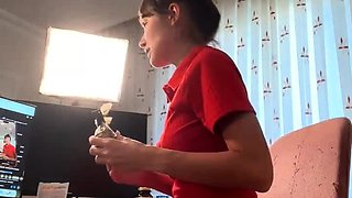 Brunette Solo Webcam Masturbation