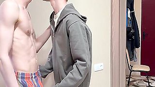 Ethan Lestray And Max Gen - A Guy With A Big Dick Invited His Stepbrother Over And Persuaded Him To Have Sex And Fuck The Twinks Tight Ass