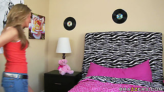 Teens Like It Big - Curiosity Filled the Snatch