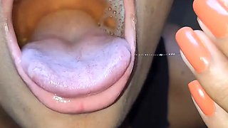 Making a pool of piss and cumming inside her mouth