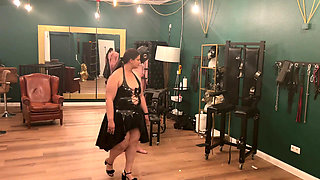 Latex Dommes Stretch Bound Slave's Ass Wide Open