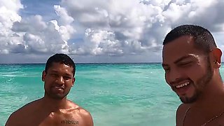 The Cancun vacation is great for Antuan Ruma and Damian