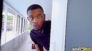 Hit Blonde Ass Zzzzx - Gia Ohmy