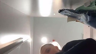 Masturbate in the Store