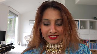 Lustful Indian MILF smutty X-rated video