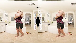 My Friend's Hot Mom featuring Danae Mari's pov in virtual reality smut