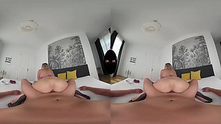 Director's Hardcore Cut of u2018MILF Aubrey Is Fully In Charge Of Your Cock Today' - VRedging