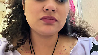 Gassy Milk-intolerant Girl on the Toilet and Farting