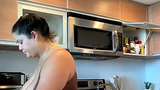 Live Stream with Dani Valentina