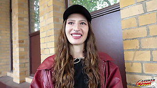 German Casting Fuck: Slim Ukrainian Teen Mari Moon Takes Big Cock Deep Throat & Gets Facial Cumshot in Eye