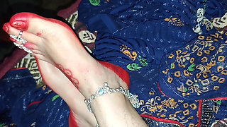 Desi Village Girl Tight Pussy Fingered on Bedroom