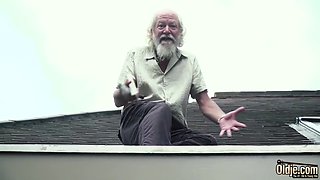 Bunny Love In Grandpa Fucks 18 Year Old Girl Moans With Pleasure And Swallows