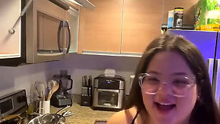Live Stream with Dani Valentina