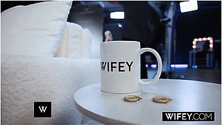 Blonde Milf Bella Bare Gets Tag-teamed By Two Massive Bbcs While Hubby Cheers On