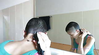Italian Girl Shaves Her Head to Zero