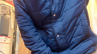 hana cant wait for go to toilet pee