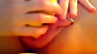 Extreme Pussy Pumping: Banana Fist on Webcam