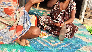 Pados Ke Bhabhi Ke Sath Daru Piya Aur Land Chus Aaya