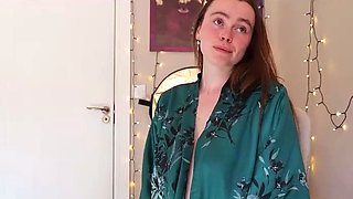 Redhead Hottie With Nice Ass Masturbating