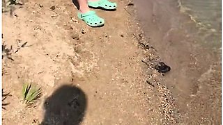 She Slides Her Bikini Bottoms Over To Take A Piss While At The Beach