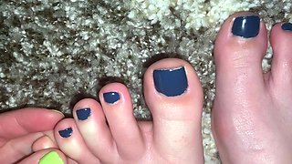 Hot amateur european foot and pantyhose fetish