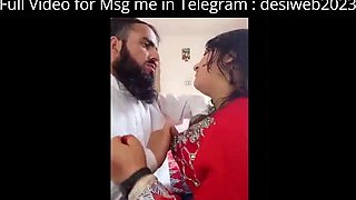 Lovely Indian Doll Smooching Displays Her Naked Assets For BOYFRIEND and Smashing