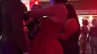 BBCS STRIPPERS TOOK TWO WHORES TO BED AFTER THE SHOW - Big tits