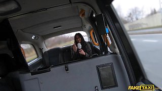 Mali Ubon’s Asian Passion in Taxi with Heat