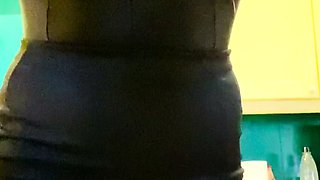 amateur blonde solo webcam