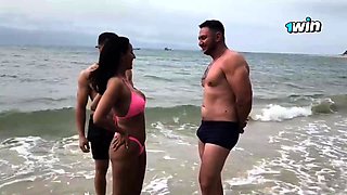 Hotwife on the beach, 2 fellows appeared, I gave them a