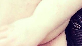 Amateur bbw shaved pussy solo masturbation with dildo