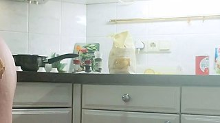 amateur blonde solo webcam