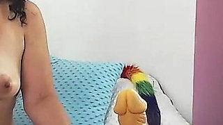I'm a Slut Who Has Sex with Strangers When I'm Sola En Casa