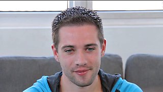 GayCastings Twink gymnast is flexible on camera