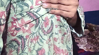 Girlfriend Bsautifull Rosy Tight Pussy Fingering