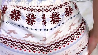 Solo booty assed babe ass toying masturbation in hi def