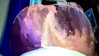 Big-Titted White BBW Twerking Hard on Webcam