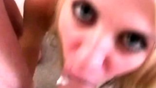 Blonde Babe Oral Pleasure