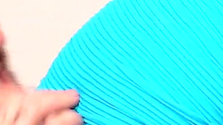 Sienna Day enjoys training in a different way today with her fitness trainer