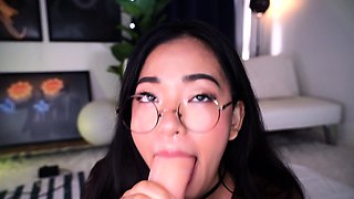 Blonde tight pussy babe solo toy fun in glamour masturbation